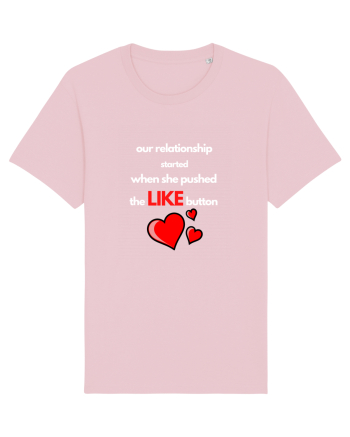 Relatia noastra a inceput cand ea a apasat butonul de „IMI PLACE” Cotton Pink