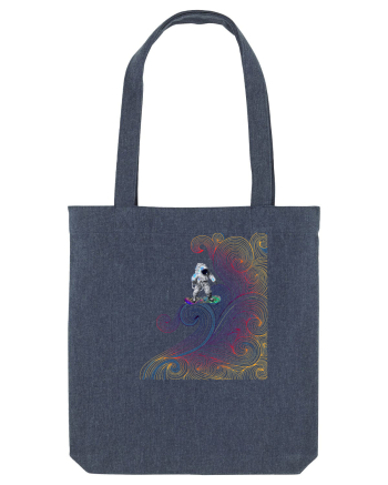 Snowboarding astronaut Midnight Blue