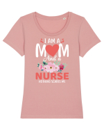 I Am A Mom And A Nurse Nothing Scares Me Tricou mânecă scurtă guler larg fitted Damă Expresser