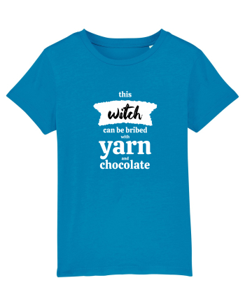 This Witch can be bribed with yarn and chocolate. (alb) Azur