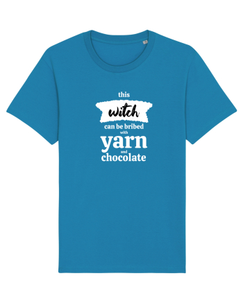 This Witch can be bribed with yarn and chocolate. (alb) Azur