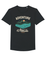 Adventure is an attitude - culori inchise Tricou mânecă scurtă guler larg Bărbat Skater