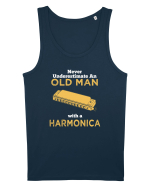 OLD MAN WITH A HARMONICA Maiou Bărbat Runs