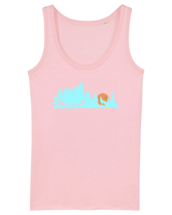 Lup urlând la luna Cotton Pink