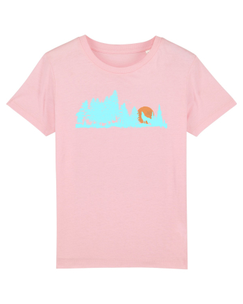 Lup urlând la luna Cotton Pink