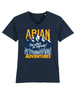 Arian Adventures - Hai afara la zapada ! Tricou mânecă scurtă guler V Bărbat Presenter