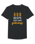 God Keeps Our Land Glorious Tricou mânecă scurtă guler larg Bărbat Skater
