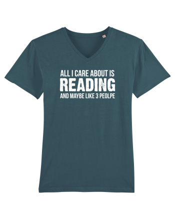 READING BOOKS Stargazer