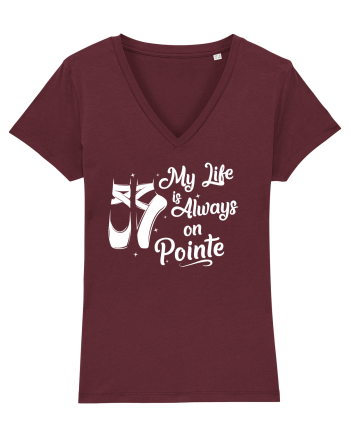 On pointe Burgundy