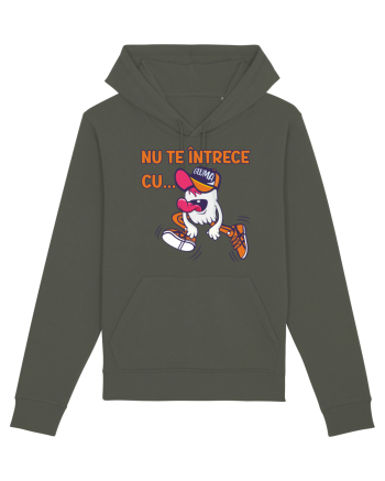 Nu te întrece cu gluma Khaki