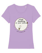 Stop Looking at Your Phone ! Tricou mânecă scurtă guler larg fitted Damă Expresser