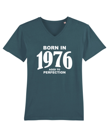 BORN IN 1976 Stargazer