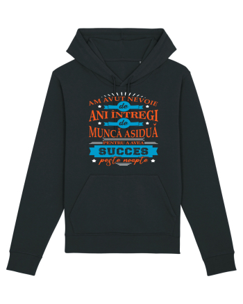 Succes peste noapte  Black