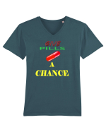 Give pills a chance Tricou mânecă scurtă guler V Bărbat Presenter