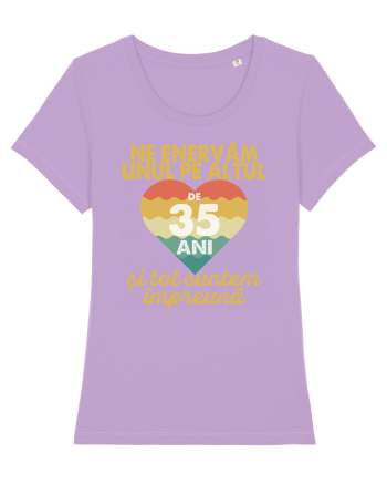 Ne enervam unul pe altul de 35 ani si tot suntem impreuna Lavender Dawn