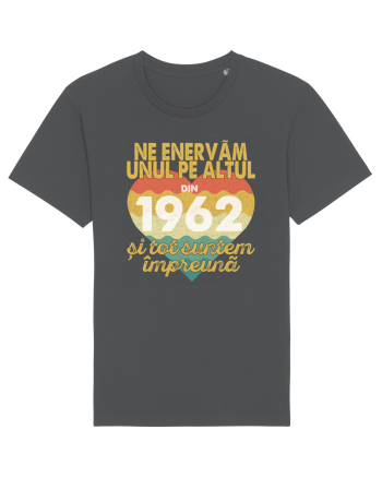Ne enervam unul pe altul din 1962 si tot suntem impreuna Anthracite