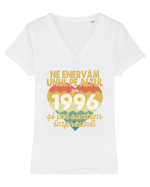Ne enervam unul pe altul din 1996 si tot suntem impreuna Tricou mânecă scurtă guler V Damă Evoker