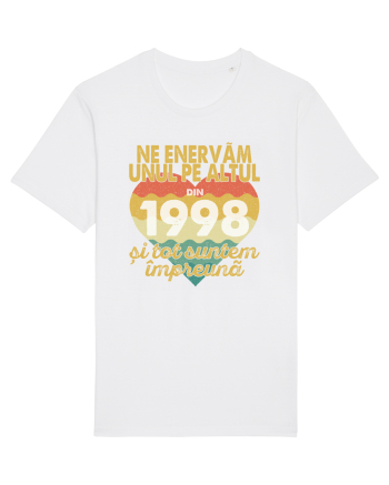 Ne enervam unul pe altul din 1998 si tot suntem impreuna White