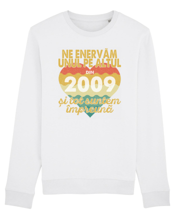 Ne enervam unul pe altul din 2009 si tot suntem impreuna White