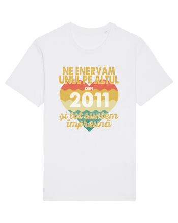 Ne enervam unul pe altul din 2011 si tot suntem impreuna White