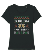 cu motive de Craciun - Ho ho hold my beer Tricou mânecă scurtă guler larg fitted Damă Expresser