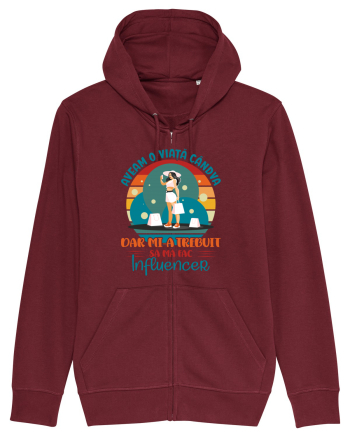 M-am făcut influencer - ea Burgundy