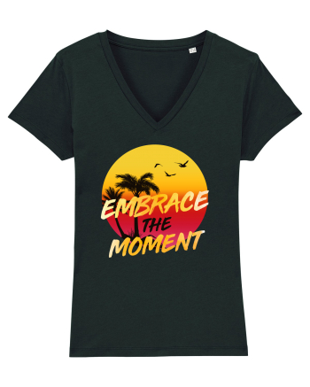 Embrace the moment Black