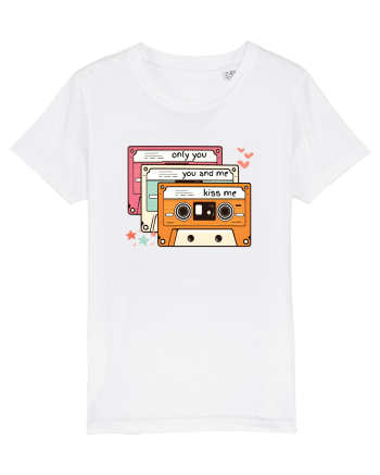 Muzica retro - Kiss me White