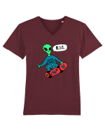 Alien Skateboarder Tricou mânecă scurtă guler V Bărbat Presenter