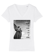 It Doesn t Get Easier You Just Get Better Tricou mânecă scurtă guler V Damă Evoker