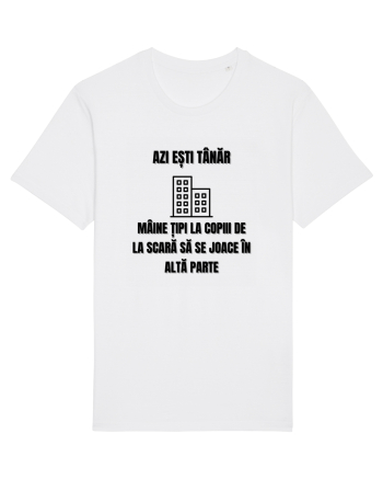 Azi esti tanar maine tipi la copiii de la scara sa se joace in alta parte White