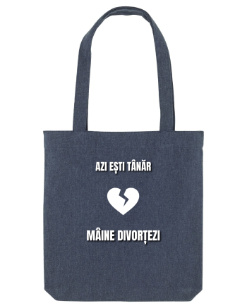 Azi esti tanar maine divortezi Midnight Blue