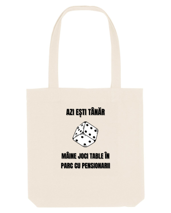Azi esti tanar maine joci table in parc cu pensionarii Natural