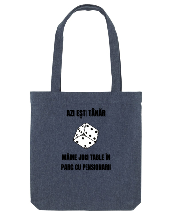 Azi esti tanar maine joci table in parc cu pensionarii Midnight Blue