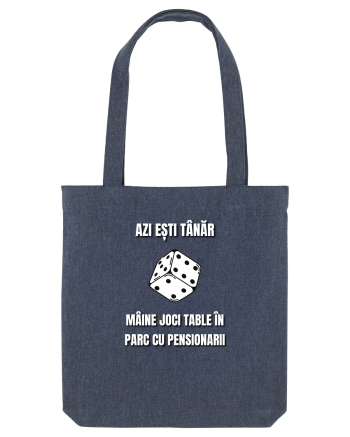 Azi esti tanar maine joci table in parc cu pensionarii Midnight Blue