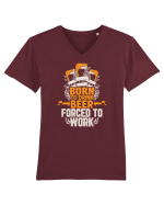 pt iubitorii de bere - Born to drink beer forced to work Tricou mânecă scurtă guler V Bărbat Presenter
