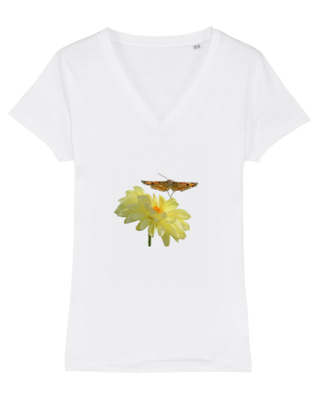 Floare si fluture in zbor White