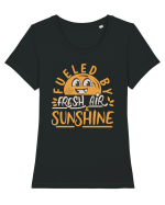 Fueled By Fresh Air And Sunshine (hand drawn) Tricou mânecă scurtă guler larg fitted Damă Expresser