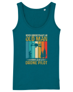 pt pasionații de drone - Never underestimate an old man drone pilot Maiou Damă Dreamer