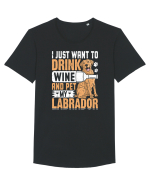 I JUST WANT TO DRINK WINE AND PET MY LABRADOR Tricou mânecă scurtă guler larg Bărbat Skater
