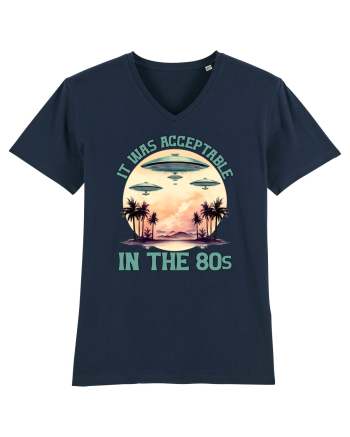 in stilul pop al anilor 80 - It was acceptable in the 80s French Navy