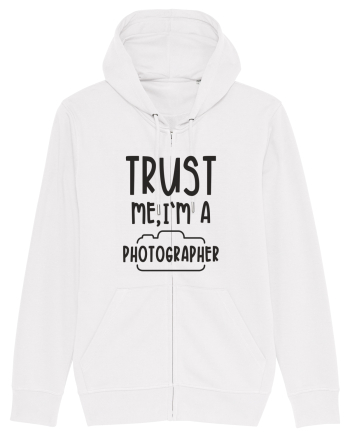 Crede-mă, sunt Fotograf White