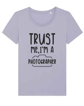 Crede-mă, sunt Fotograf Lavender