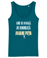 CINE SE SCOALA DE DIMINEATA...DOARME PUTIN :D Maiou Damă Dreamer