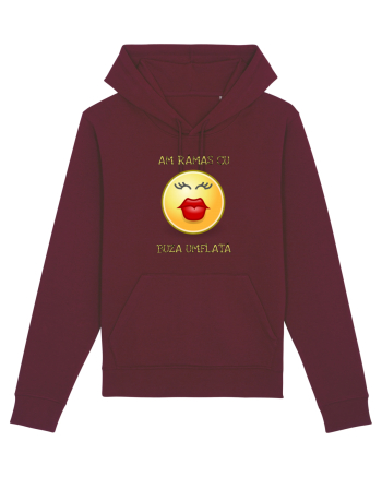 Cu buza umflată Burgundy