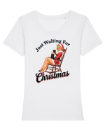 de Crăciun pentru femei cu atitudine - Just waiting for Christmas Tricou mânecă scurtă guler larg fitted Damă Expresser