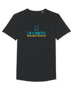 I`M A DENTIST. KEEP CALM & BRUSH ON Tricou mânecă scurtă guler larg Bărbat Skater