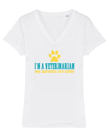 I`M A VETERINARIAN, MY PATIENTS ARE CUTER White