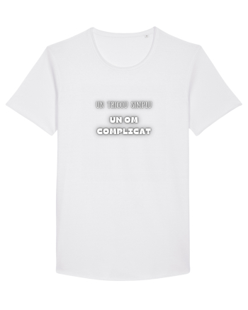 UN TRICOU SIMPLU, UN OM COMPLICAT White