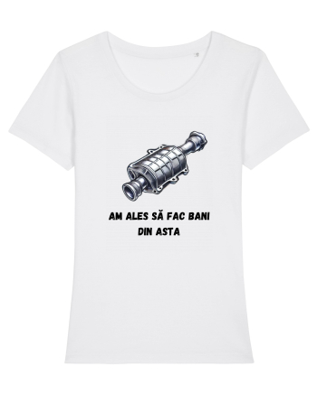  „Am ales să fac bani din asta” White